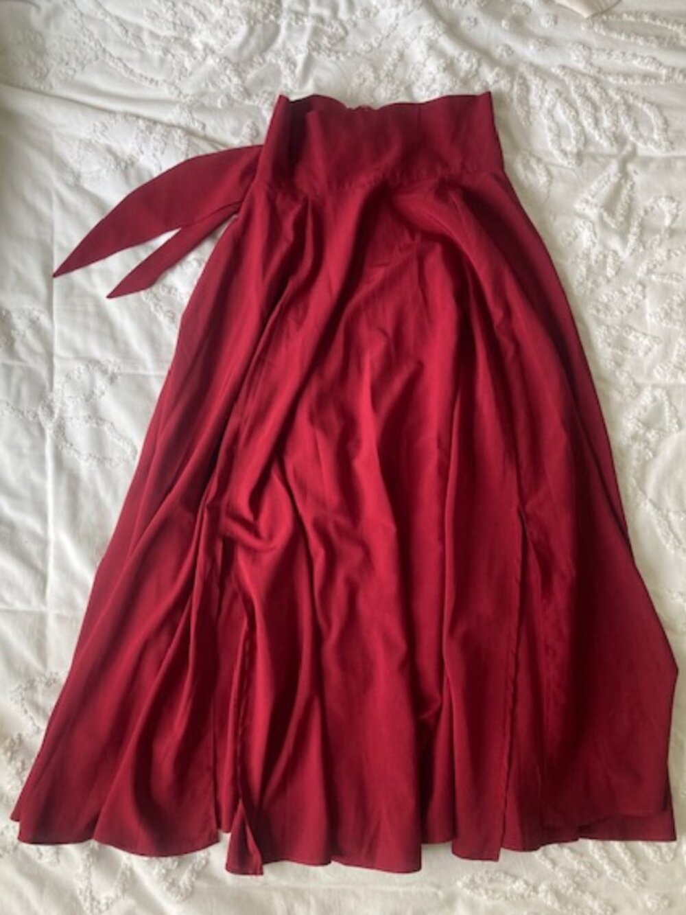 Hanlolo Red Maxi Skirt – High Waisted Flowy Pleated – Size Small